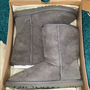 Womens Uggs